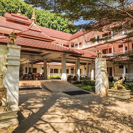 Suan Bua Hotel & Resort Ban Pong  Ngoại thất bức ảnh