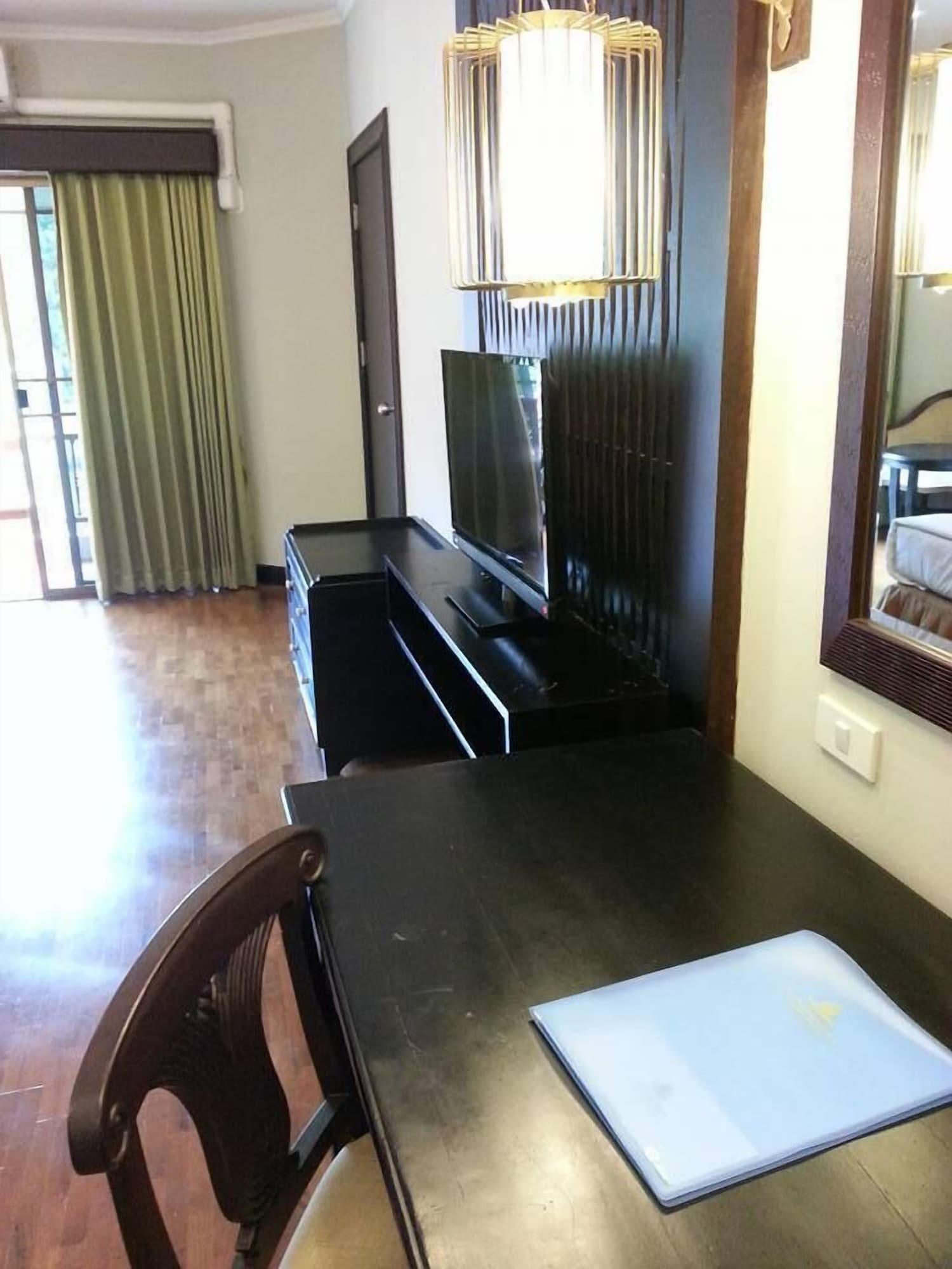 Suan Bua Hotel & Resort Ban Pong  Ngoại thất bức ảnh