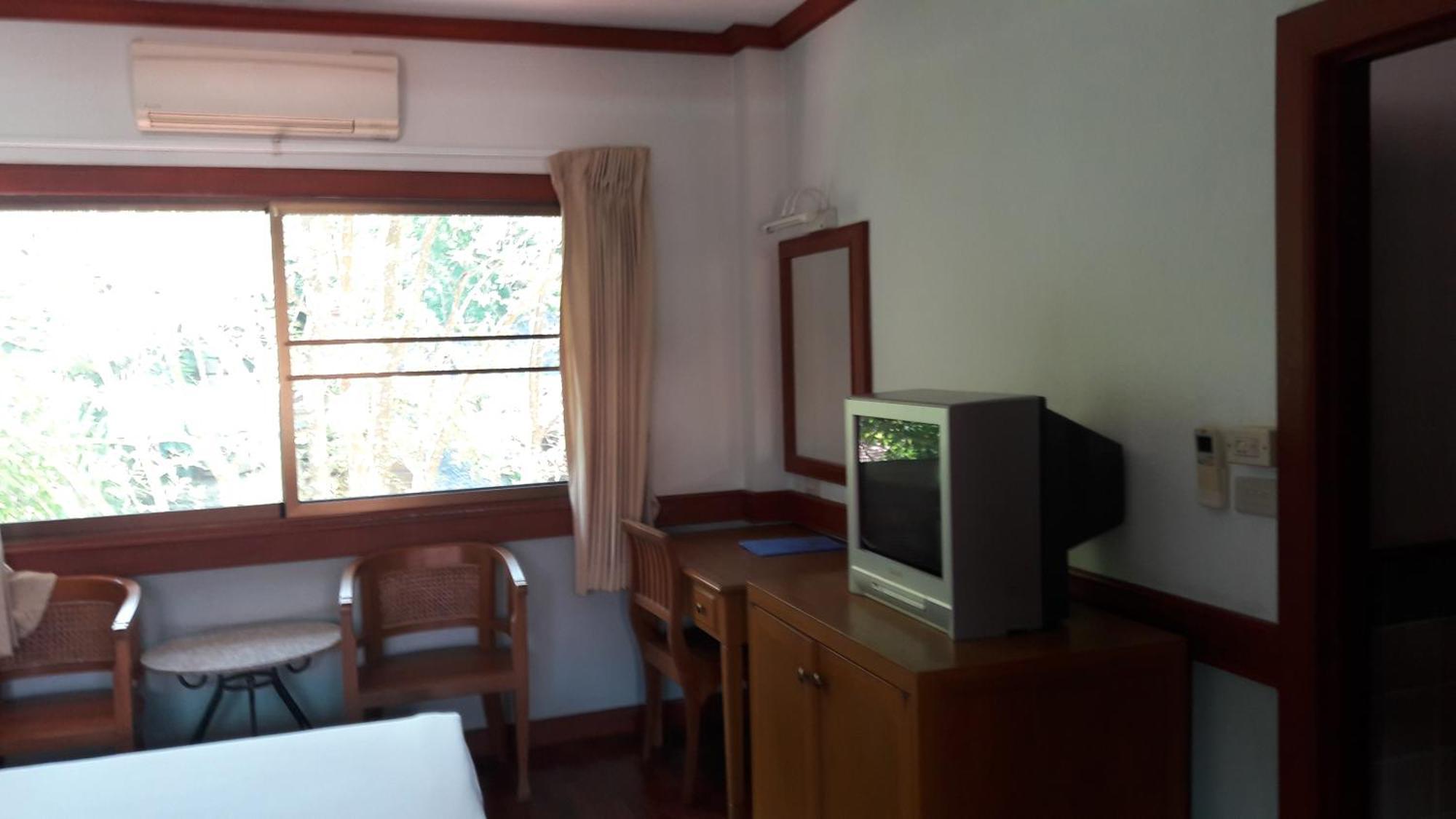Suan Bua Hotel & Resort Ban Pong  Ngoại thất bức ảnh