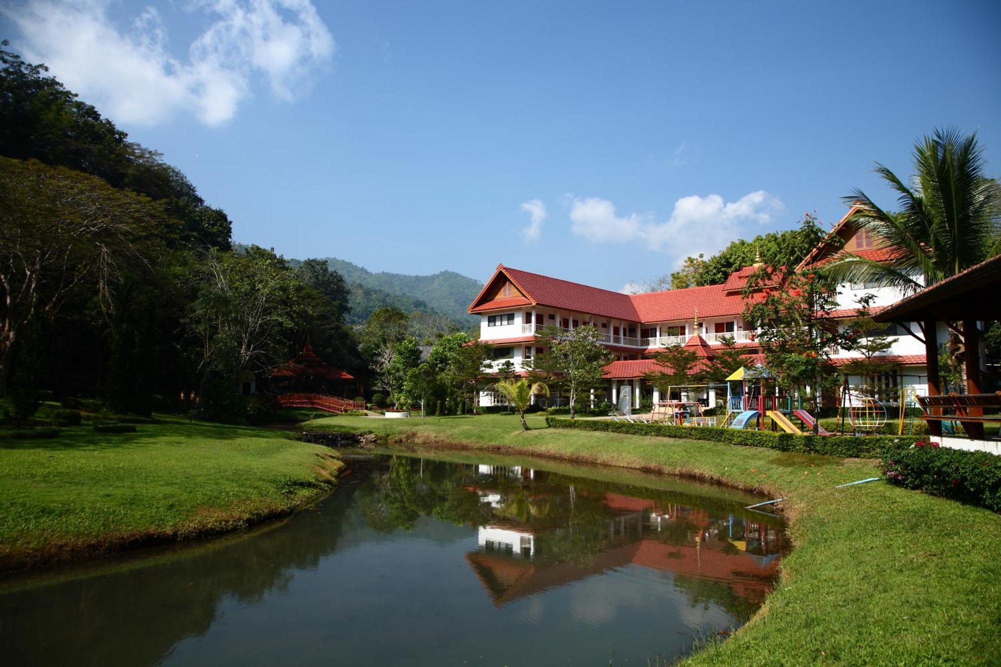 Suan Bua Hotel & Resort Ban Pong  Ngoại thất bức ảnh