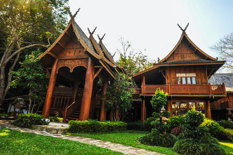 Suan Bua Hotel & Resort Ban Pong  Ngoại thất bức ảnh