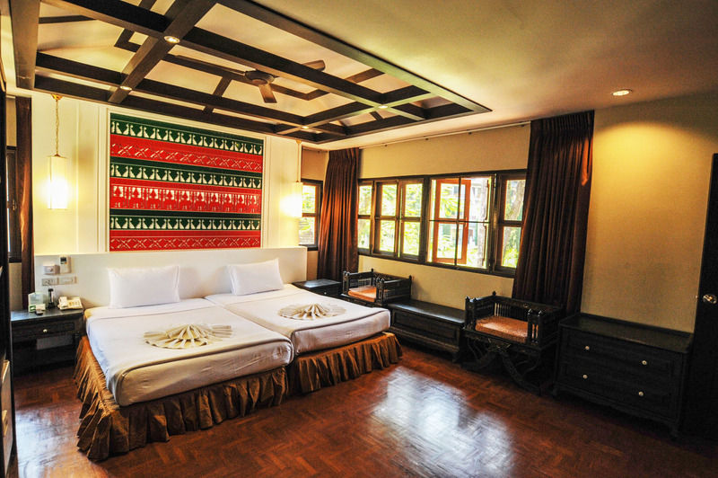 Suan Bua Hotel & Resort Ban Pong  Ngoại thất bức ảnh