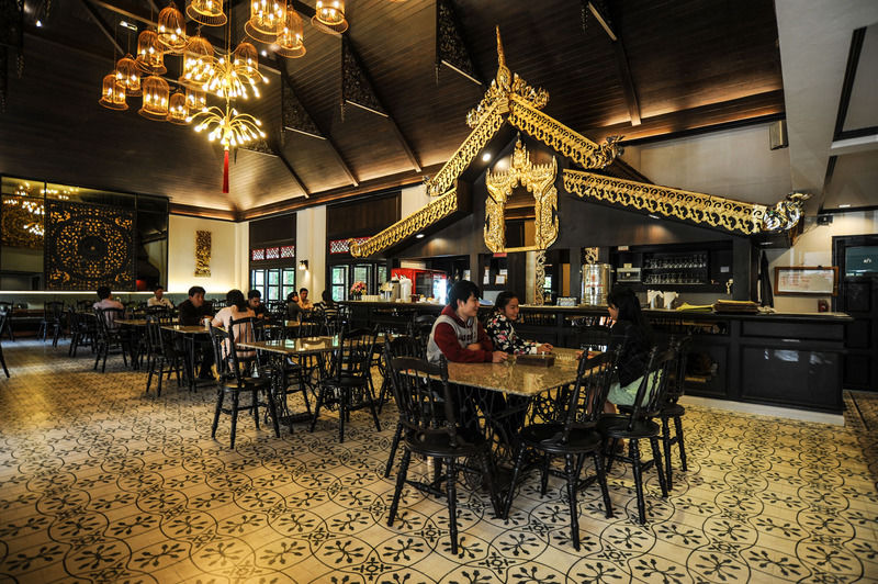Suan Bua Hotel & Resort Ban Pong  Ngoại thất bức ảnh