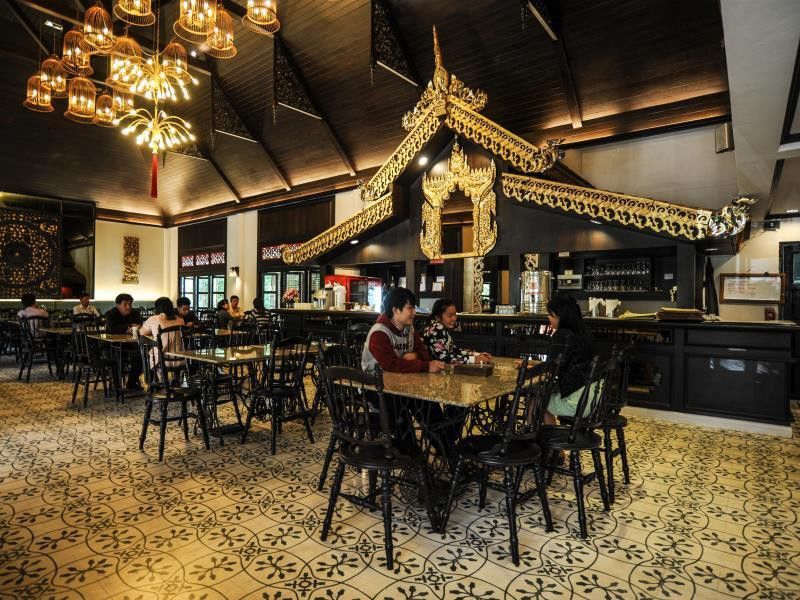 Suan Bua Hotel & Resort Ban Pong  Ngoại thất bức ảnh