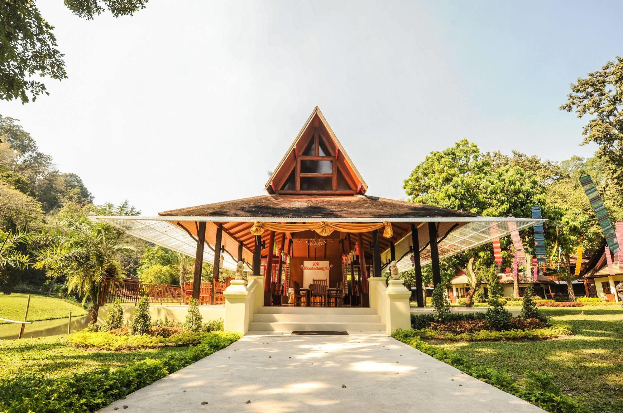 Suan Bua Hotel & Resort Ban Pong  Ngoại thất bức ảnh